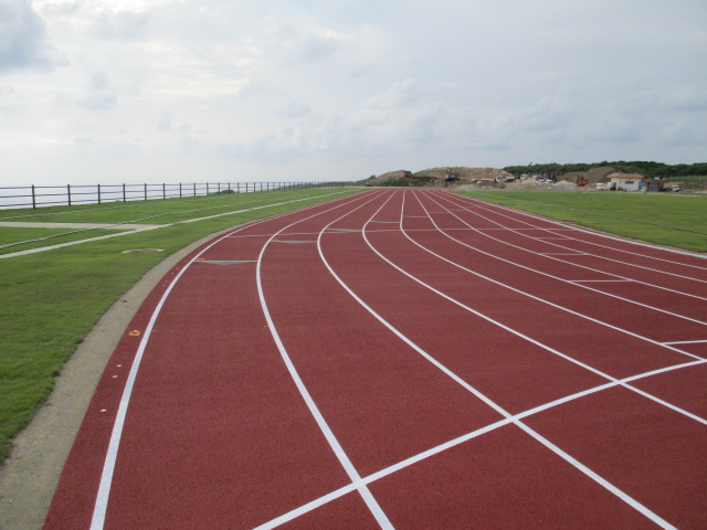 与那国島陸上競技場