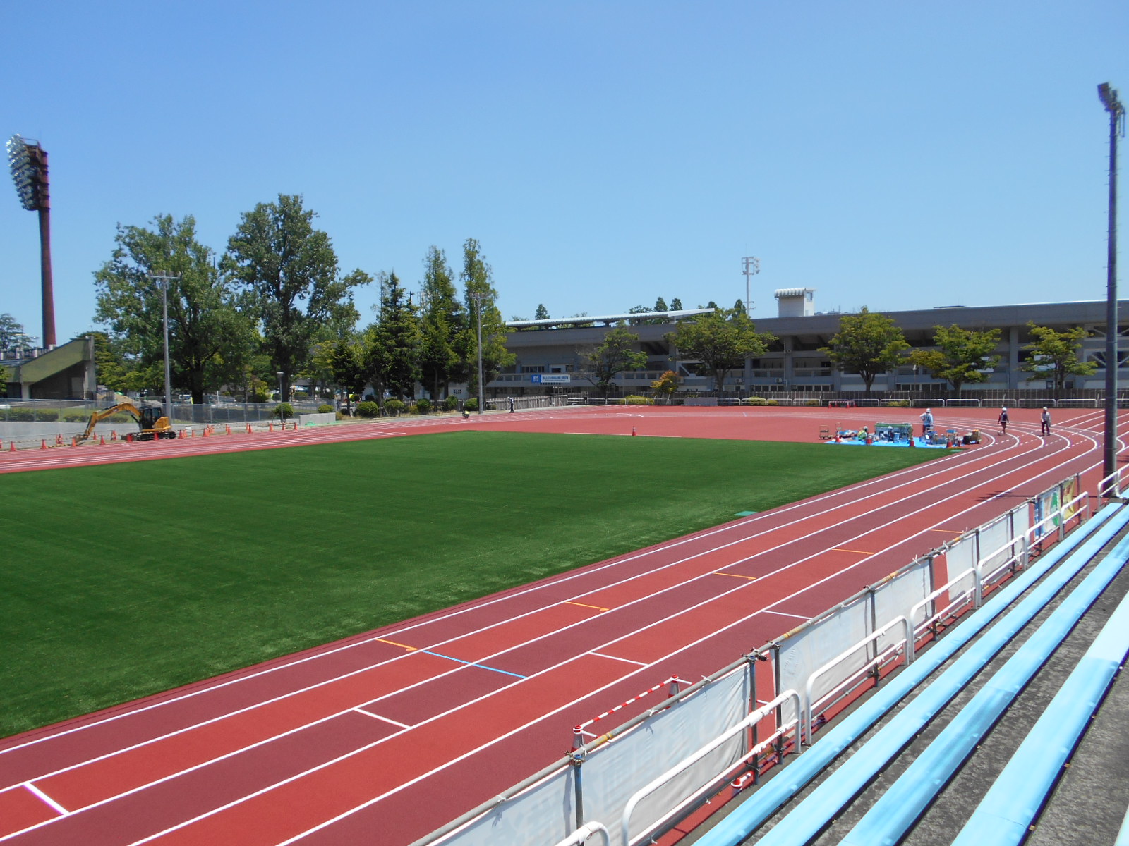 開成山陸上競技場補助競技場