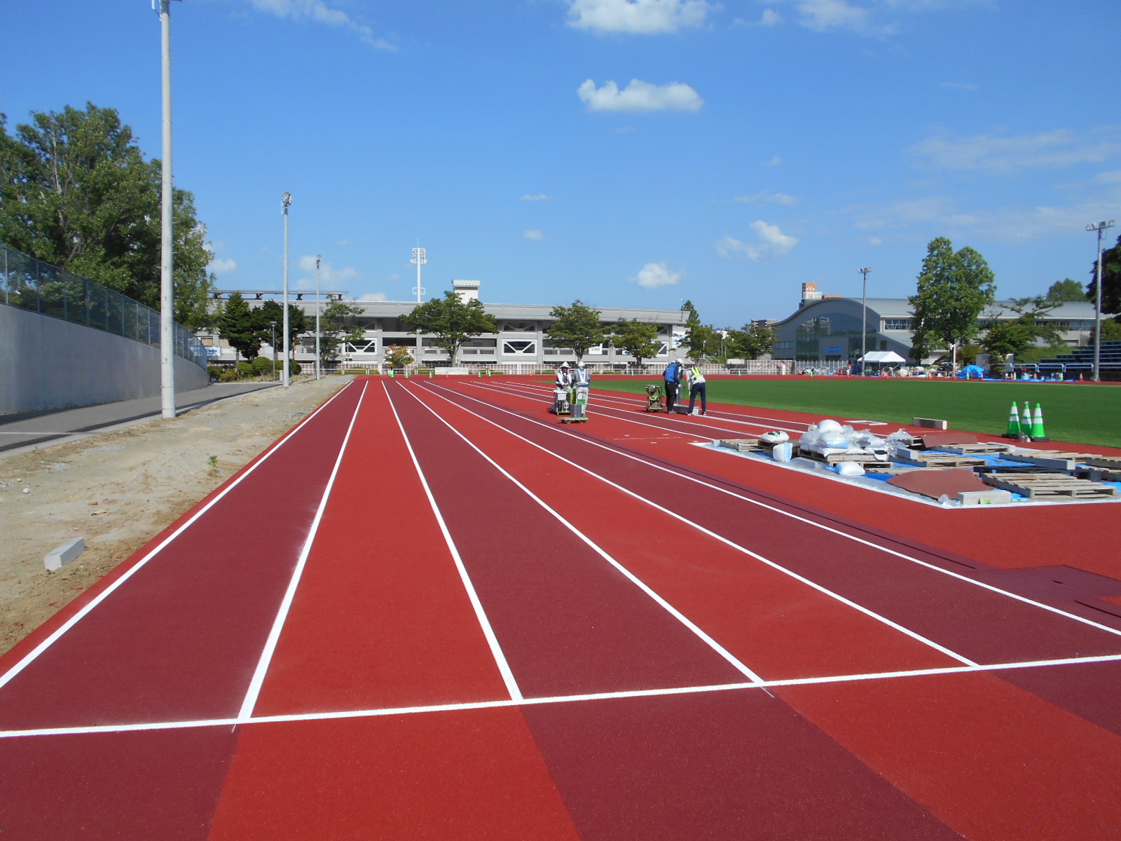 開成山陸上競技場補助競技場