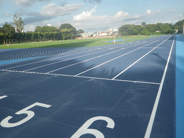 千葉大学陸上競技場