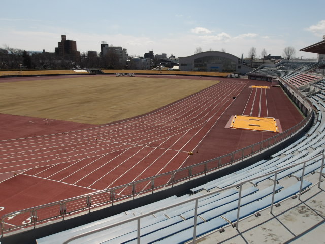 開成山陸上競技場