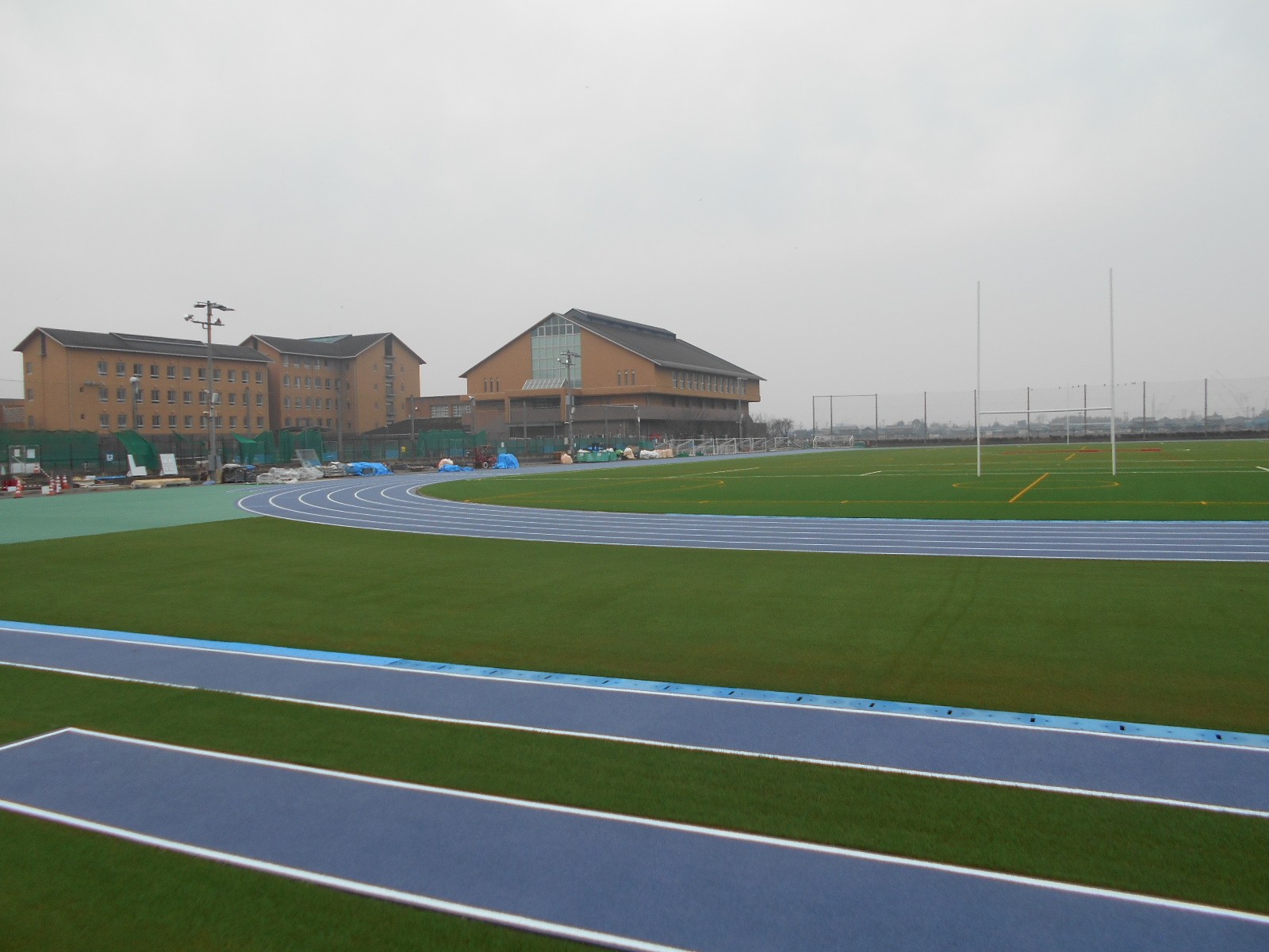 立命館森山中・高投学校アイリスグランド